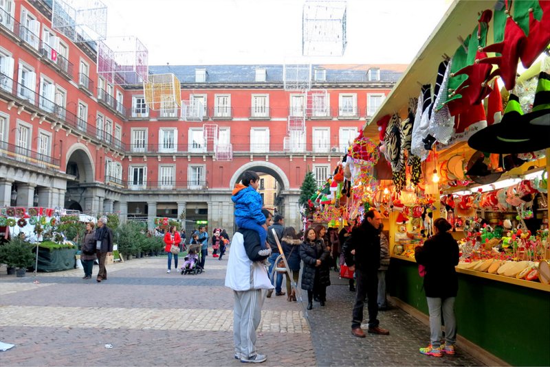 Mercadillo Navideño de la Plaza Mayor. Foto de Manuel (Martius en Flickr)