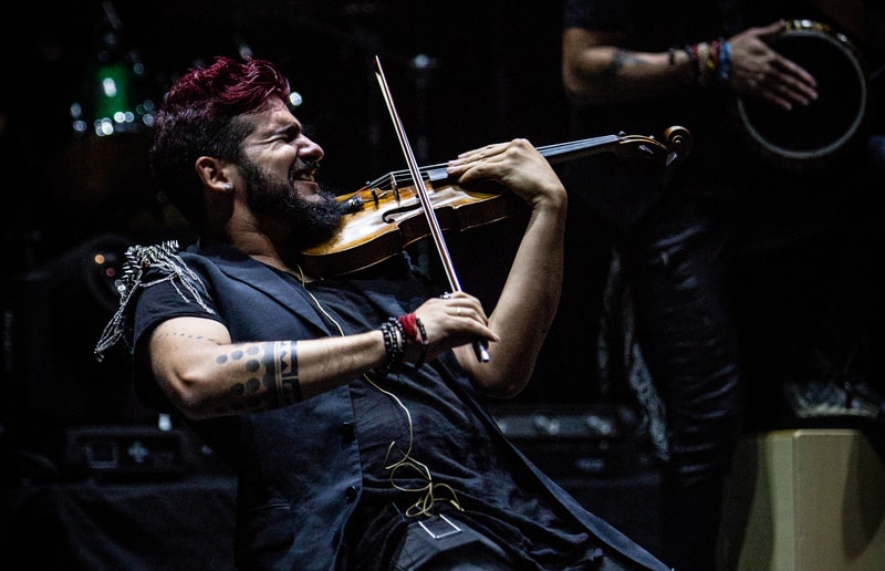 Strad el pequeño violinista rebelde en Madrid